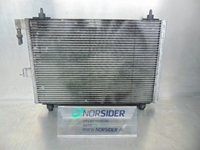 Imagem de Radiador / condensador de ar condicionado (frente viatura) Citroen Xsara Break de 2000 a 2006