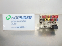 Bild von Sicherungskasten Innenraum Rover 25 aus 2000 zu 2004
