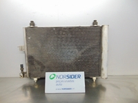 Imagem de Radiador / condensador de ar condicionado (frente viatura) Citroen Xsara Break de 2000 a 2006