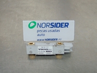 Imagen de Sensor de airbag de puerta delantera izquierda Volvo S60 de 2000 a 2004 | BOSCH