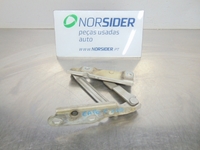 Picture of Right Hood / Bonnet Hinge Skoda Fabia Break from 2001 to 2004 | 6Y0823302A