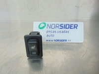 Imagem de Comando / botão de aquecimento de banco direito Mazda Mazda 6 Station Wagon de 2005 a 2008