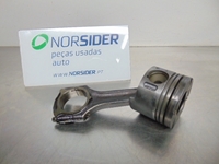 Image sur Piston Mercedes Sprinter Combi de 2003 à 2006 | Ref. Motor: 612.981