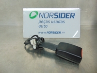 Bild von Gurtschloss vorne rechts Nissan Primera Sedan aus 2002 zu 2004