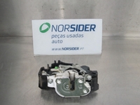 Image sur Serrure de porte avant gauche Mitsubishi Colt de 2008 à 2013