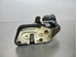 Imagen de Cerradura de puerta trasera derecha Mazda Demio de 1998 a 2000