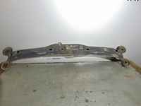 Imagen de Travesaño puente delantera Volkswagen Passat Variant de 1989 a 1994