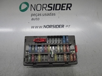 Immagine di Scatola dei fusibili cabina Citroen Xsara Break de 1998 a 2000 | 9568591180