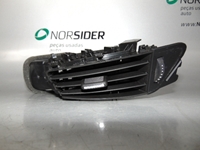 Picture of Arejador de tablier esquerdo Opel Astra J Sport Tourer de 2009 a 2012