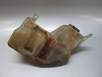 Bild von Behälter Scheibenwaschanlage / Wischwasserbehälter Volvo 460 aus 1993 zu 1997
