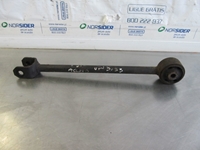 Picture of Braço transversal 2º eixo inferior frente direito Honda Accord de 1998 a 2003