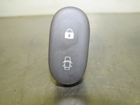 Picture of Central Lock Button / Switch Renault Clio II Fase I from 1998 to 2001