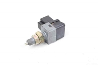 Imagen de Válvula / interruptor de luz de freno Hyundai Matrix de 2001 a 2005 | 93810-38100