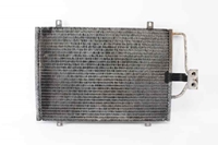 Imagem de Radiador / condensador de ar condicionado (frente viatura) Renault Megane Scenic I Fase I de 1996 a 1999 | VALEO 861236M
