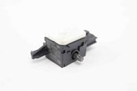 Imagen de Sensor de airbag del panel lateral derecho Renault Clio III Fase I de 2005 a 2009 | 8200529572
BOSCH