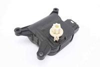 Imagen de Motor atuador de flaps de calefaccion  Audi A3 de 2005 a 2008 | BOSCH 0132801345
VALEO 983389H
1K0907511