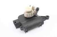 Imagen de Motor atuador de flaps de calefaccion  Audi A3 de 2005 a 2008 | BOSCH 0132801337
VALEO 983381F-E
1K0907511D