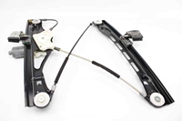 Imagen de Elevalunas delantero derecho Mercedes Classe E (211) de 2002 a 2006 | A2118203042
BOSCH 0130821971