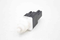 Imagen de Válvula / interruptor de luz de freno Fiat 500 de 2007 a 2016 | 46840510