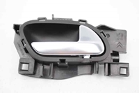 Imagen de Maneta interior de puerta delantera derecha Peugeot 208 de 2015 a 2019 | 96555516VV