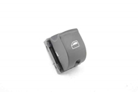 Imagem de Comando / botão do elevador vidro trás direito Audi A3 Sportback de 2008 a 2013 | 4F0959855A