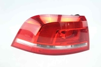 Imagen de Piloto trasero de painel izquierdo Volkswagen Passat Variant de 2011 a 2015 | 3AF945095C