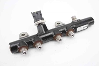 Immagine di Righello / Rampa iniettore Renault Captur I Fase I da 2013 a 2017 | 175215346R
H8201157327
