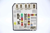Imagen de Caja reles / fusibles compartimiento del motor Renault Megane III Break Fase I de 2008 a 2012 | 284B61871R