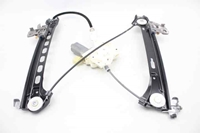Image sur Lève-vitres arrière gauche Mercedes Classe CLS (219) de 2004 à 2008 | A2197300146 - A2198200542 - 0130821433 - BOSCH